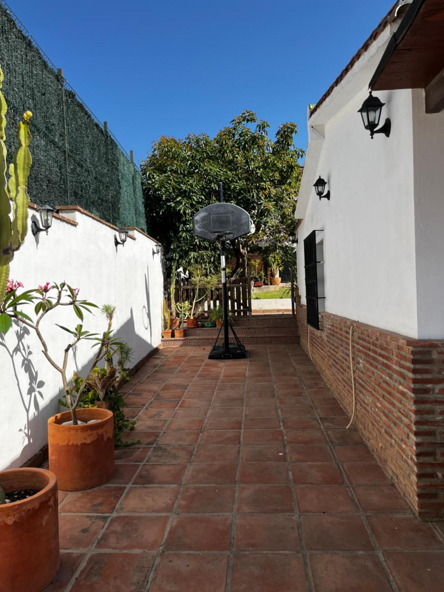 Bonito chalet en La Cala con gran jardín privado Villa La Cala Del Moral Exterior foto