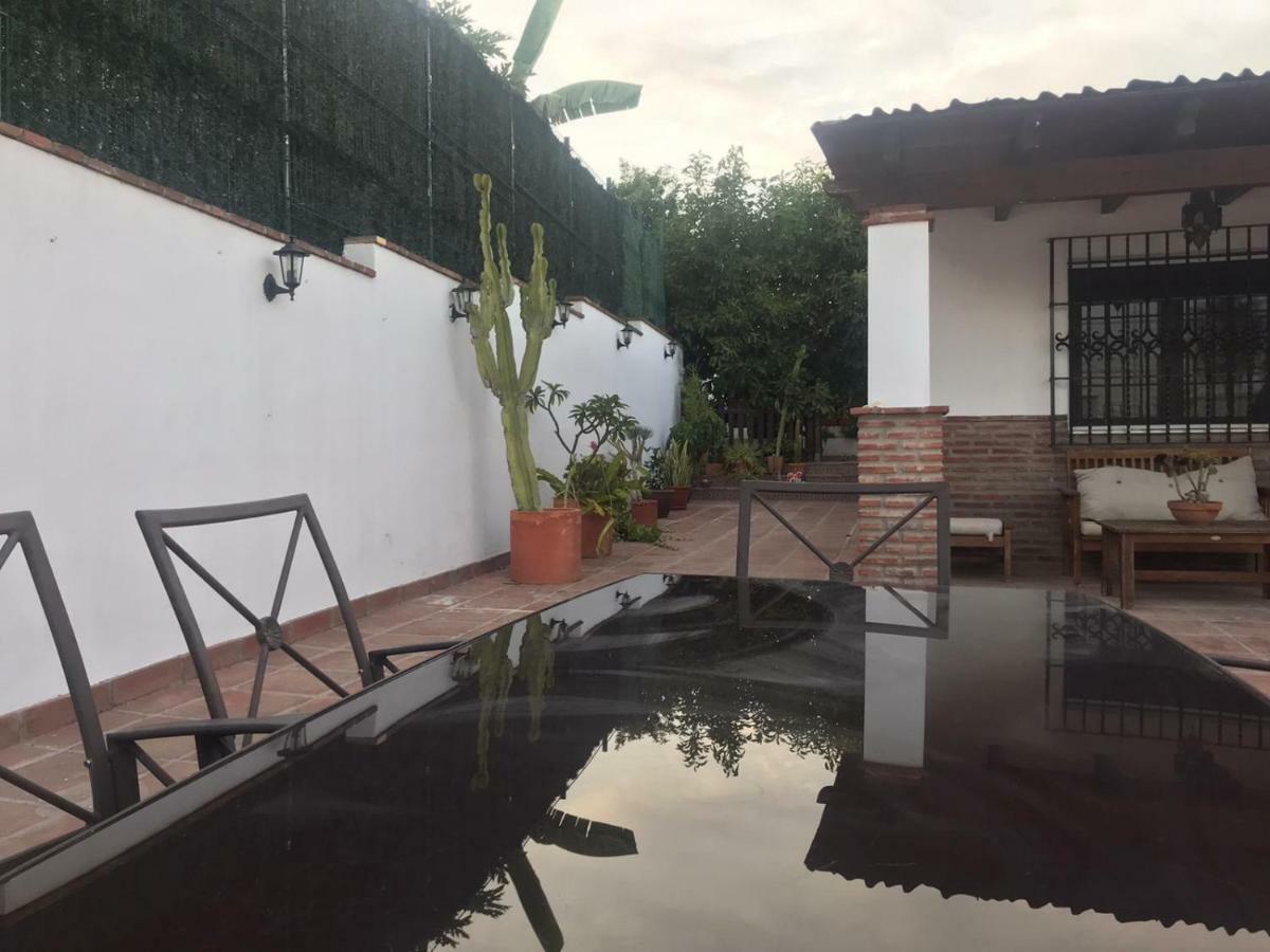 Bonito chalet en La Cala con gran jardín privado Villa La Cala Del Moral Exterior foto